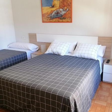Hostal La Reina 사모라 외부 사진